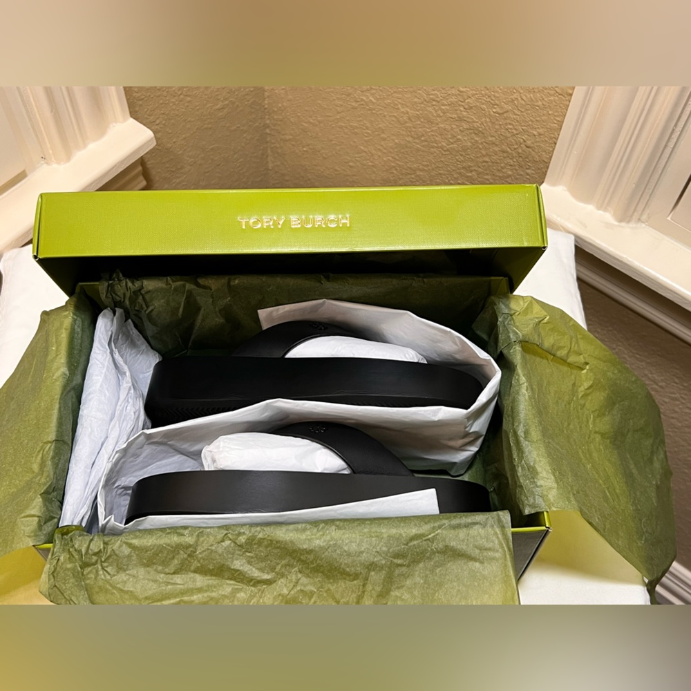 Tory Burch Black Platform Flip Flop Sandals - Picture 8 of 8